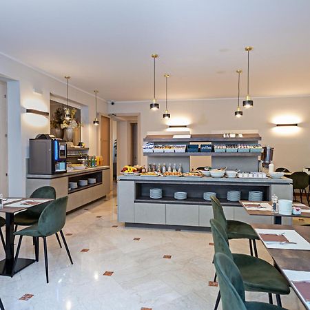 Hotel Gardenia & Villa Charme Adults Friendly 4Star Service Bardolino Exterior photo